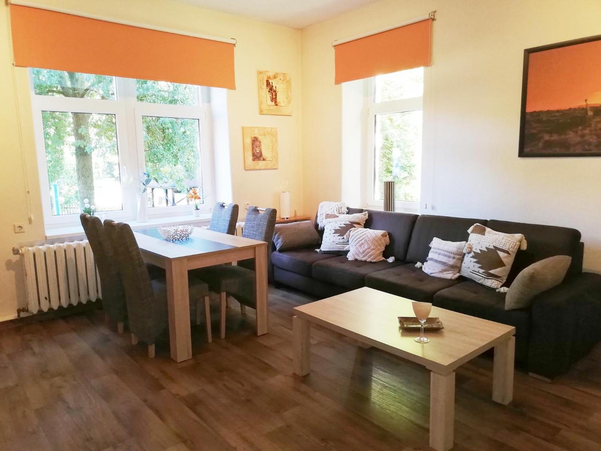 Ferienwohnung Und Pension "Zur Aue" Konigsbruck Dış mekan fotoğraf